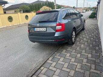 Škoda Octavia - 5