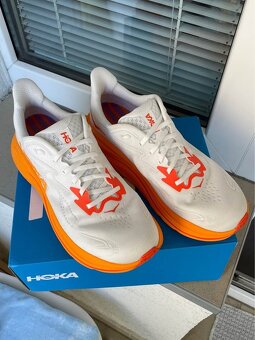 Hoka Clifton 10 / EU 42 / Bežecké topánky - 5