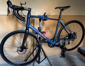 Predám cestný bicykel Triban RC120 - 5