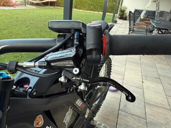 Predám Surron Light Bee X 13,5kW, 60V70A - 5