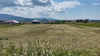 VÝŠNÁ KAMENICA - POZEMOK O VÝMERE 818 m2 - 5
