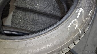 Zimni Nokian 235/45 R18 8-9mm - 5