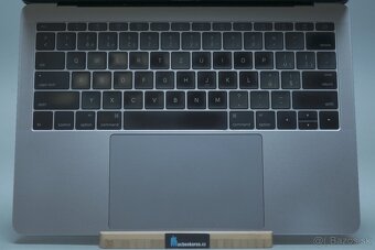 ZÁRUKA/Macbook Pro 13.3"/I5 2.0GHZ/8GB RAM/512GB SSD/CZ - 5