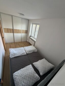 Na prenájom: Štýlový 3-izbový byt s balkónom a garážou - 5