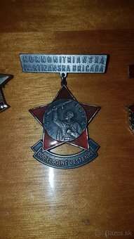 Odznak.vyznamenanie..stal. - 5