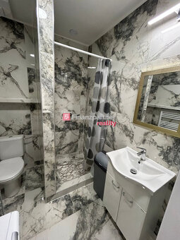 Na prenájom luxusný apartmán v centre mesta na prízemí so vs - 5