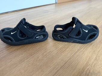 Sandálky Nike Sunray Protect, vel. 21 - 5