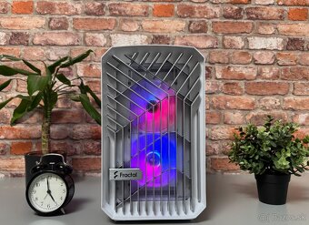 Ryzen 7 7700X\32GB\RTX 3080Ti\SSD\850W Zdroj - 5
