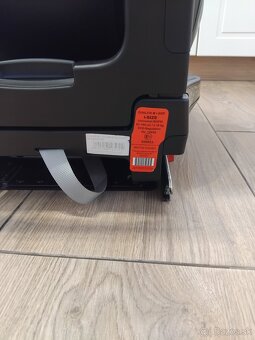 Predám autosedačku Britax Römer Dualfix M i-size do 18kg - 5