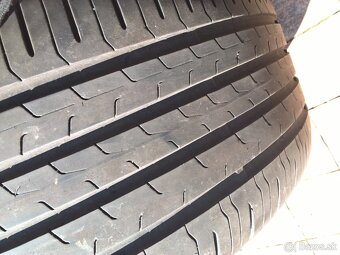 LETNÉ 235/55 R18 104V XL CONTI cca 5-6 mm 2022 už od 20 €/ks - 5