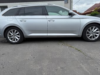 Škoda Superb 3, 2.0TDI 140kw 4x4 - 5