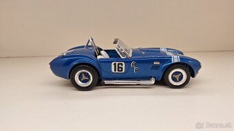 1:18 SHELBY COBRA 427S/C - 5