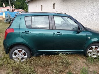 Suzuki Swift - 5