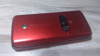 Sony Ericsson K610i - 5