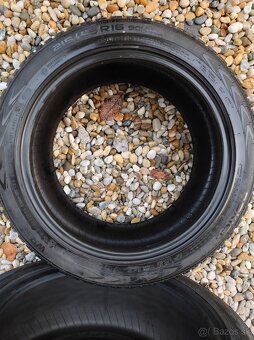 Zimne pneu Nokian Wrd4 215/45 r 16 - 5