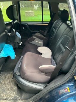 Jeep Grand Cheroke 2,7 - 5