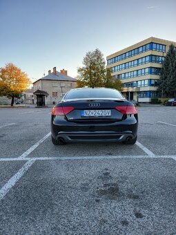 Audi A5 Coupe 3.0 TDI quattro s-line
- 5