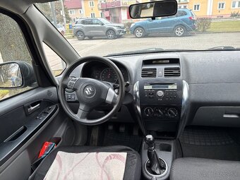 Suzuki SX4 - 5