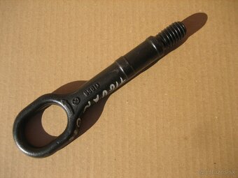 Predám vlečné, ťažné oko 1T0805615A - 5