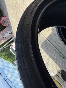 235/35 R19 DUNLOP SPORT MAXX RT2 - 5