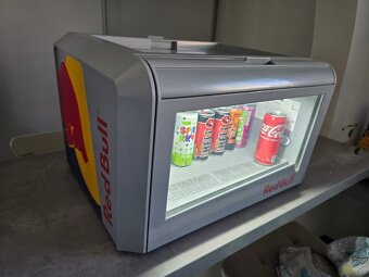 Red Bull chladnicka - 5