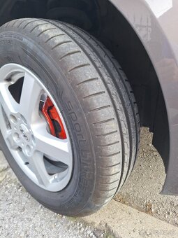 Hyundai ix20, 1.4 benzín, 145000km, XI.2014, garážované - 5