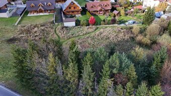 REZERVOVANÉ: STAV. POZEMOK; 608 m2; Nová Lesná - V. Tatry, 6 - 5