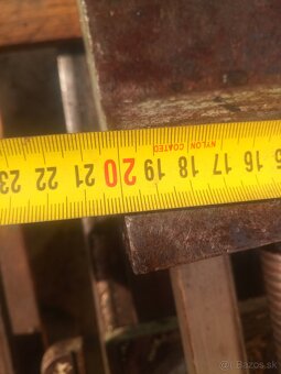 Strojný zverák otocny 80 kg - 5