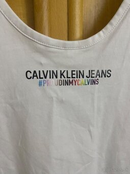 Calvin Klein tričko - 5