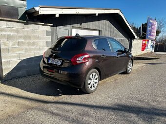 Peugeot 208 1.4 HDI - 5