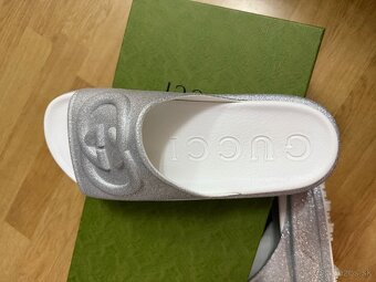 Gucci šlapky - 5