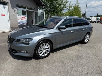 Skoda suoerb combi - 5