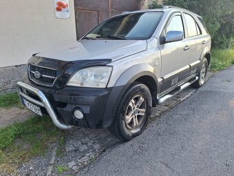 Predám Kia Sorento 4x4 - 5