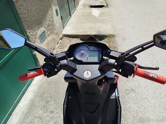 predam skuter Aprilia SR50 Racing - 5