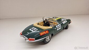 1:18 JAGUAR E CABRIO No. 44 - 5