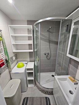 Prenájom 3i byt v centre BB - 5