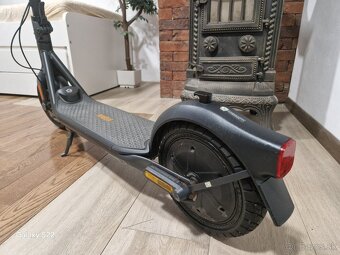 Ninebot by Segway Kickscooter F2 E - 5