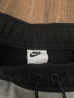 Nike Tech tepláky - 5