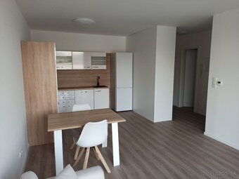 2 izbový byt na dlhodobý prenájom - 5