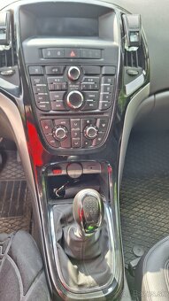 Opel astra J notchback 120 000 km - 5
