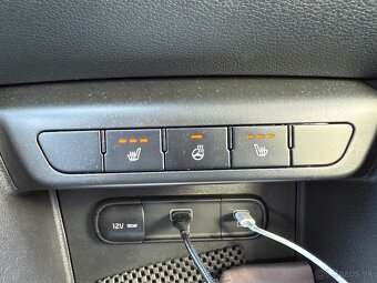 Kia SPORTAGE 1,6 TGDI 118kW - 5