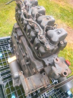 motor MWM   6.  208 - 5