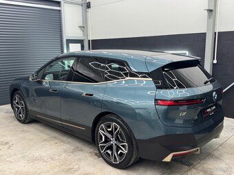 BMW iX xDrive40 2022 - 5