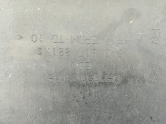 Volkswagen Golf VI hatchback přední nárazník - 5