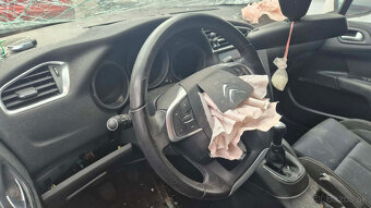 Citroen C4 1,6i 88kw kód: 5FS, 5F01 - 5