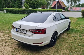 Škoda Superb 2.0 TDI 190k 4x4 Style DSG - 5