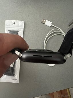 Predám Apple Watch SE2022 45mm - 5