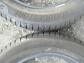 215/55 R17 - 5