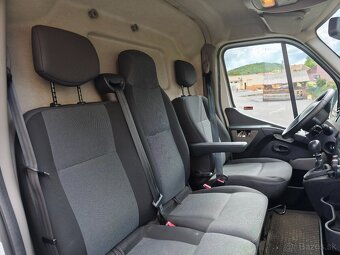 Predám Renault Master - 5