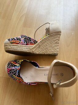Damske lodicky velk.37 - 5